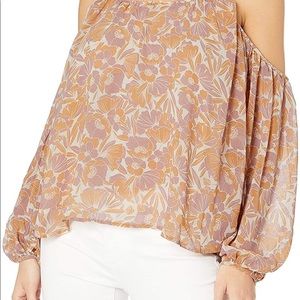 NWT Josephine Top in Pink-Amber Floral from ASTR the Label